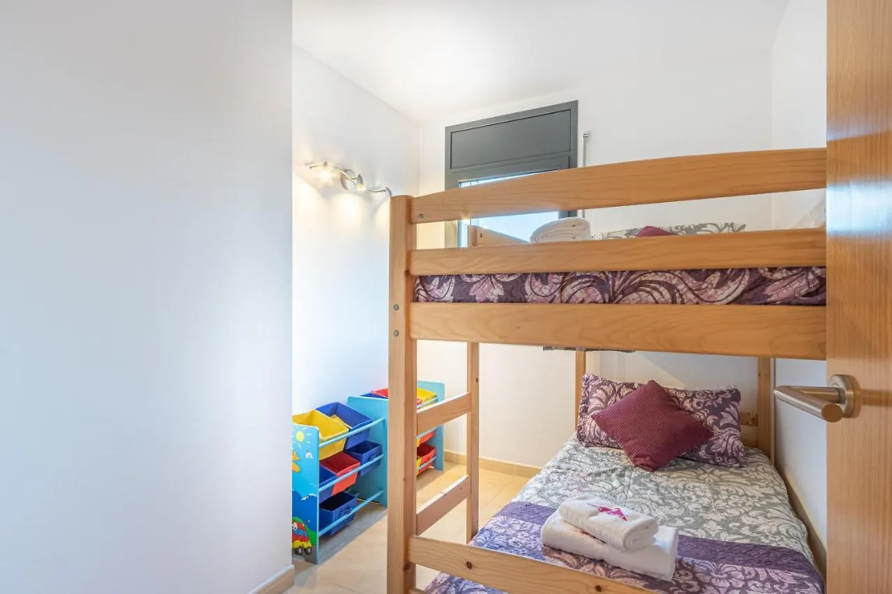 Apart-Rent Apartment Cristall Mar 2º 0058 Empuriabrava 0*,  Španělsko