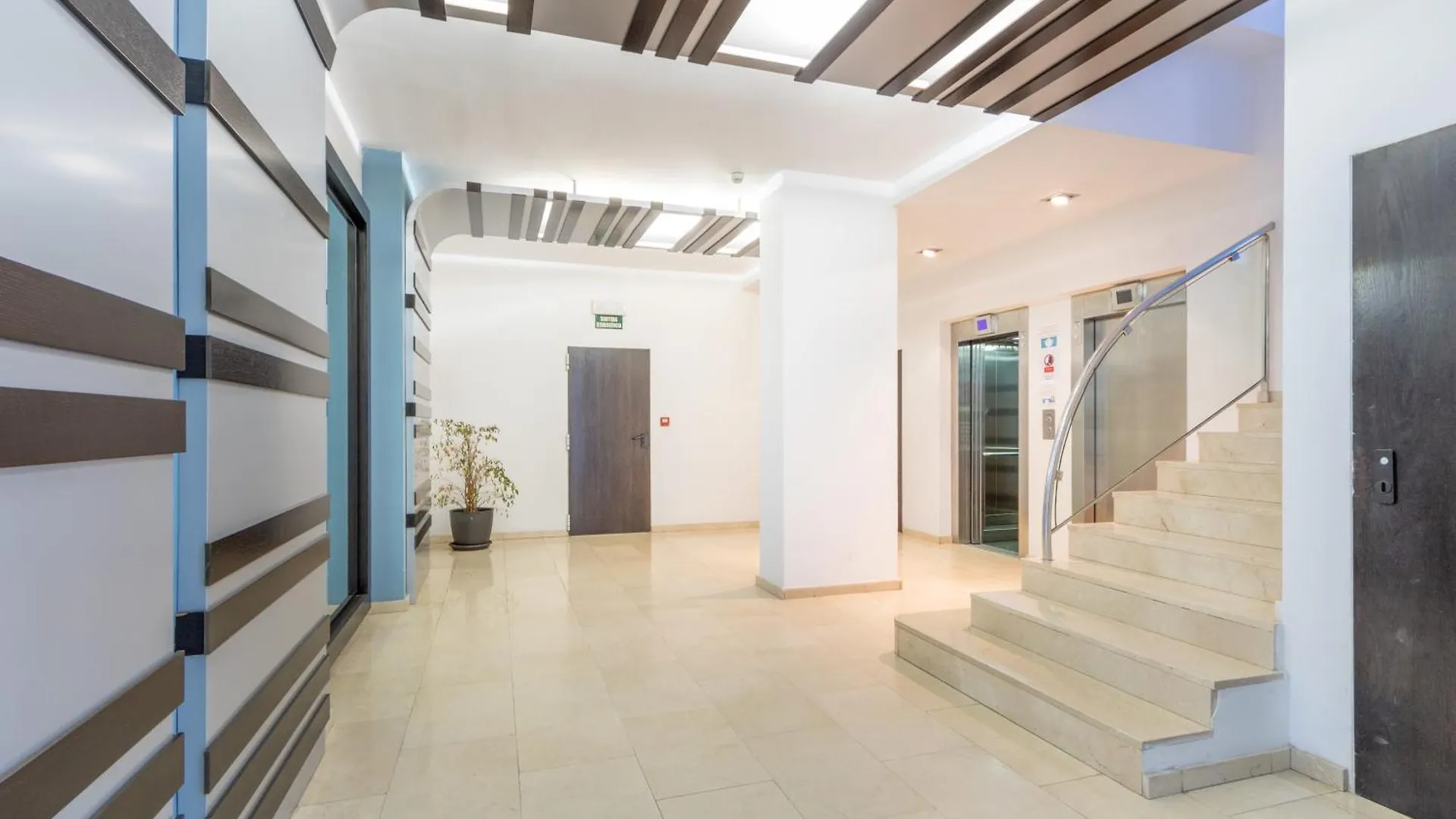Apart-Rent Apartment Cristall Mar 2º 0058 Empuriabrava
